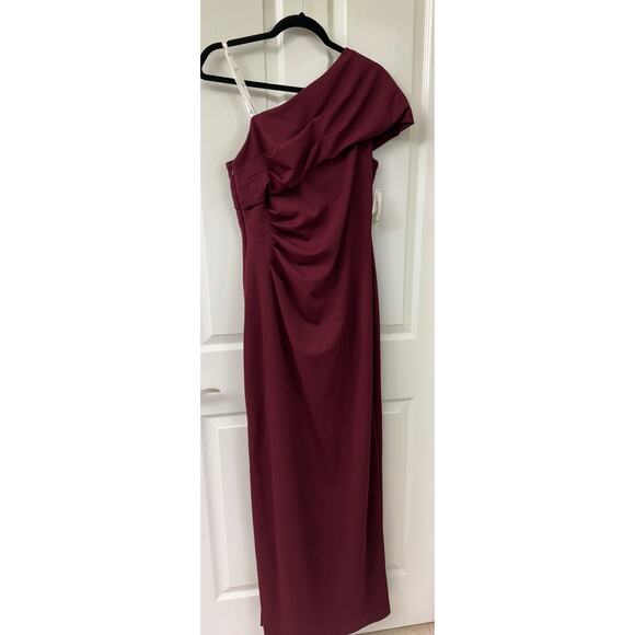 David’s Bridal formal dress one shoulder column side slit NWT Cabernet 10 - Picture 3 of 7
